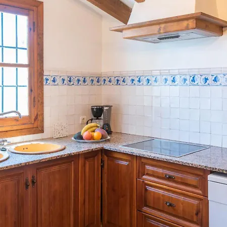 Cortijo La Vina By Ruralidays Villa *